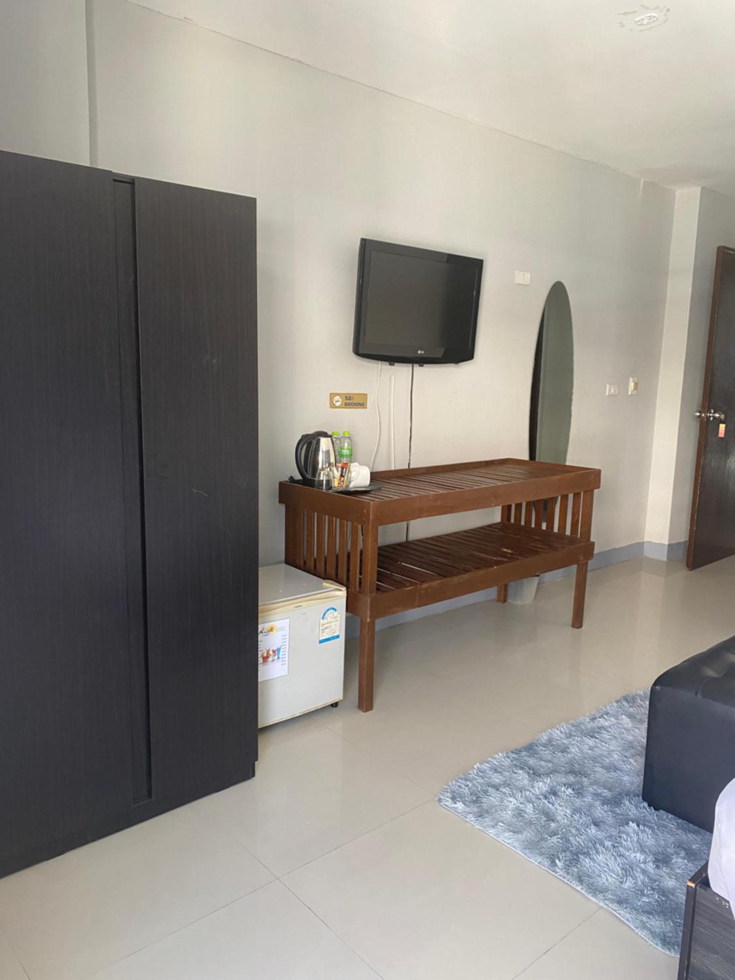Holiday Home Patong Ngoại thất bức ảnh