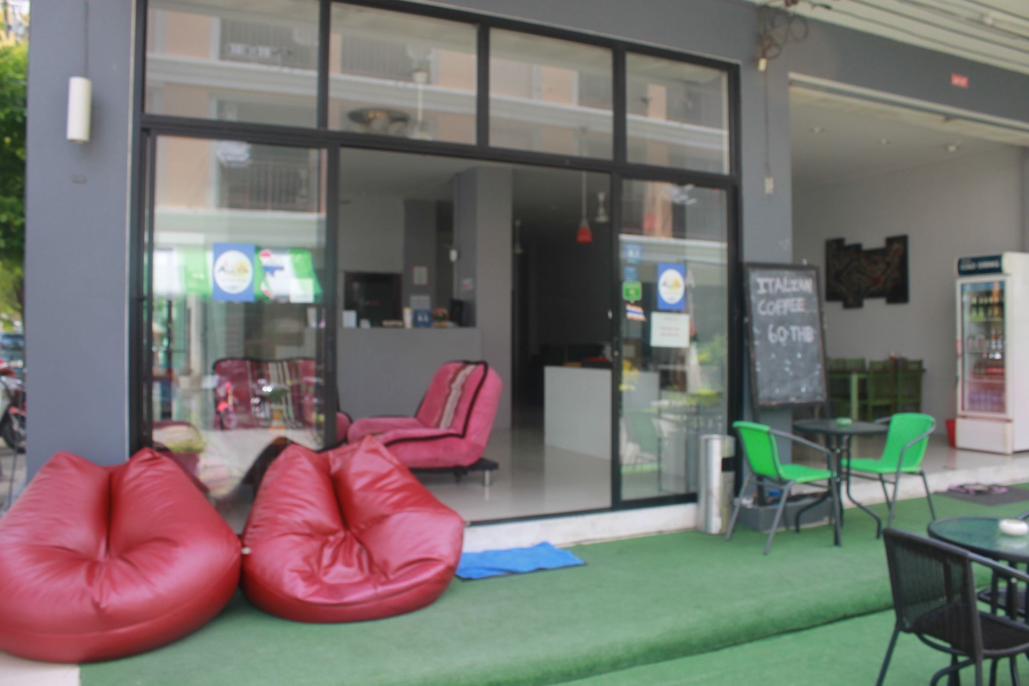 Holiday Home Patong Ngoại thất bức ảnh