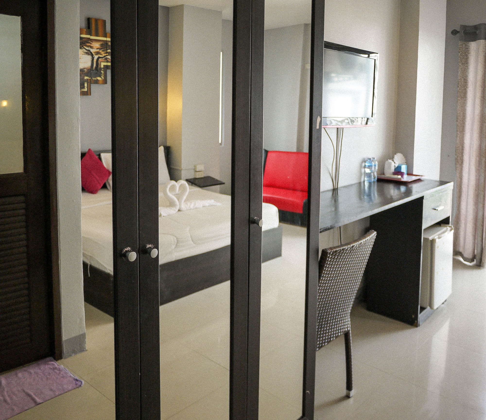 Holiday Home Patong Ngoại thất bức ảnh